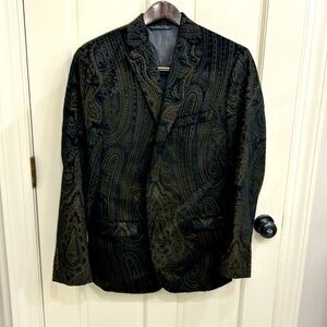 Robert Graham Men’s Velvet blazer size 40R